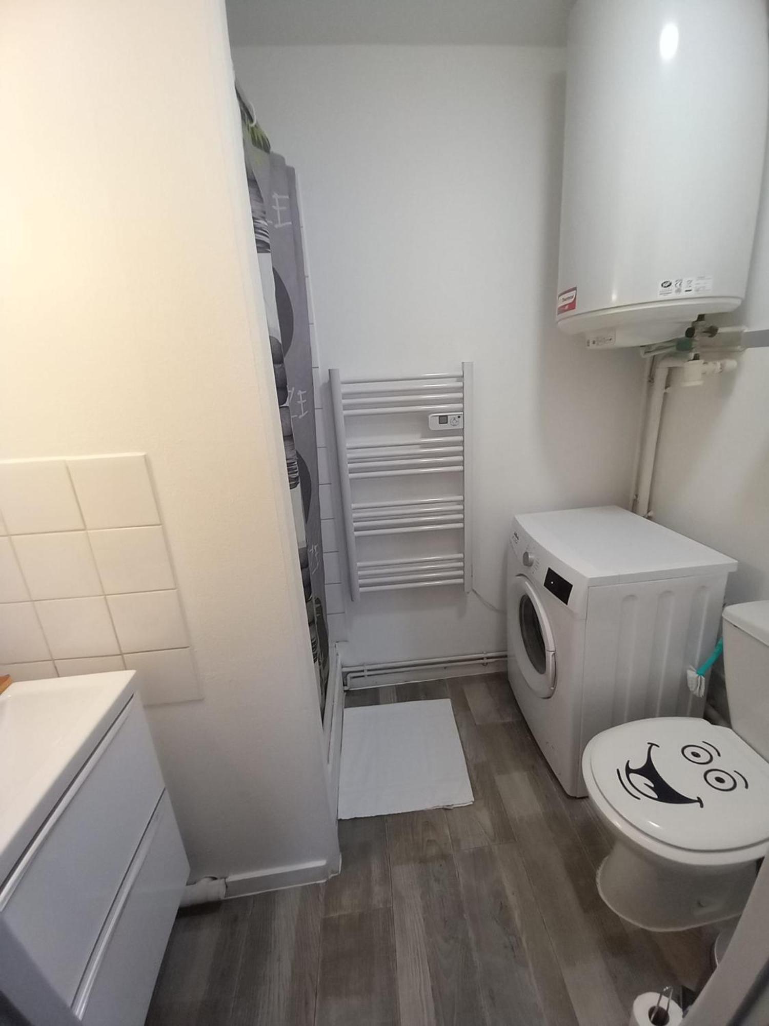 Studio Simplicien *Cosy* Plein Centre Ville De Poitiers *Tv* Wifi *Cafe* Eksteriør bilde